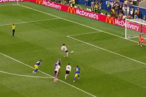 德国3-1领先库拉索!恩梅查半场补时结束前造点,哈弗茨点射破门